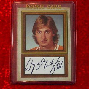 Wayne Gretzky Facsimilie Autograph Rookie Card